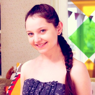 Таня  — «Универ», «САШАТАНЯ»