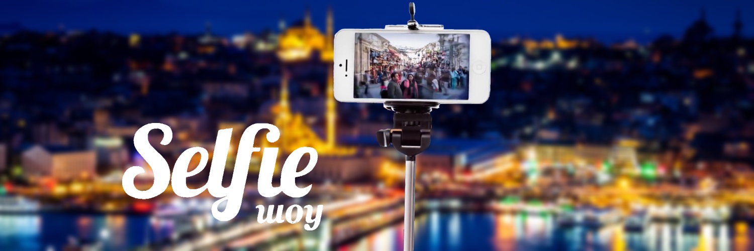 Сэлфи постер