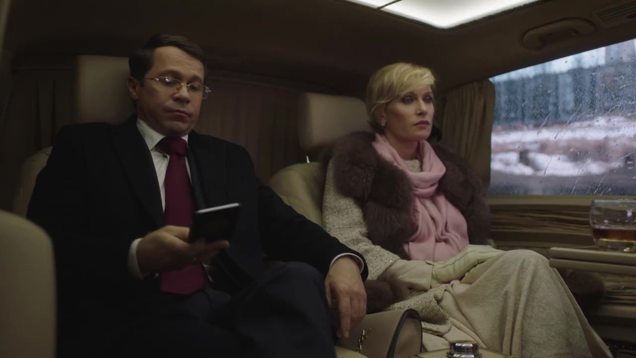 Домашний арест 1 сезон 1 серия