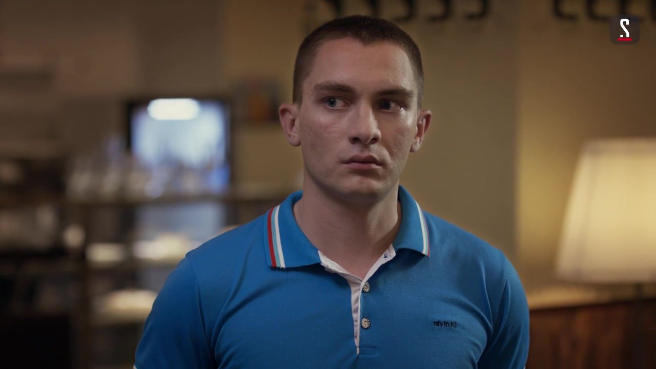 Вне игры 1 сезон 1 серия